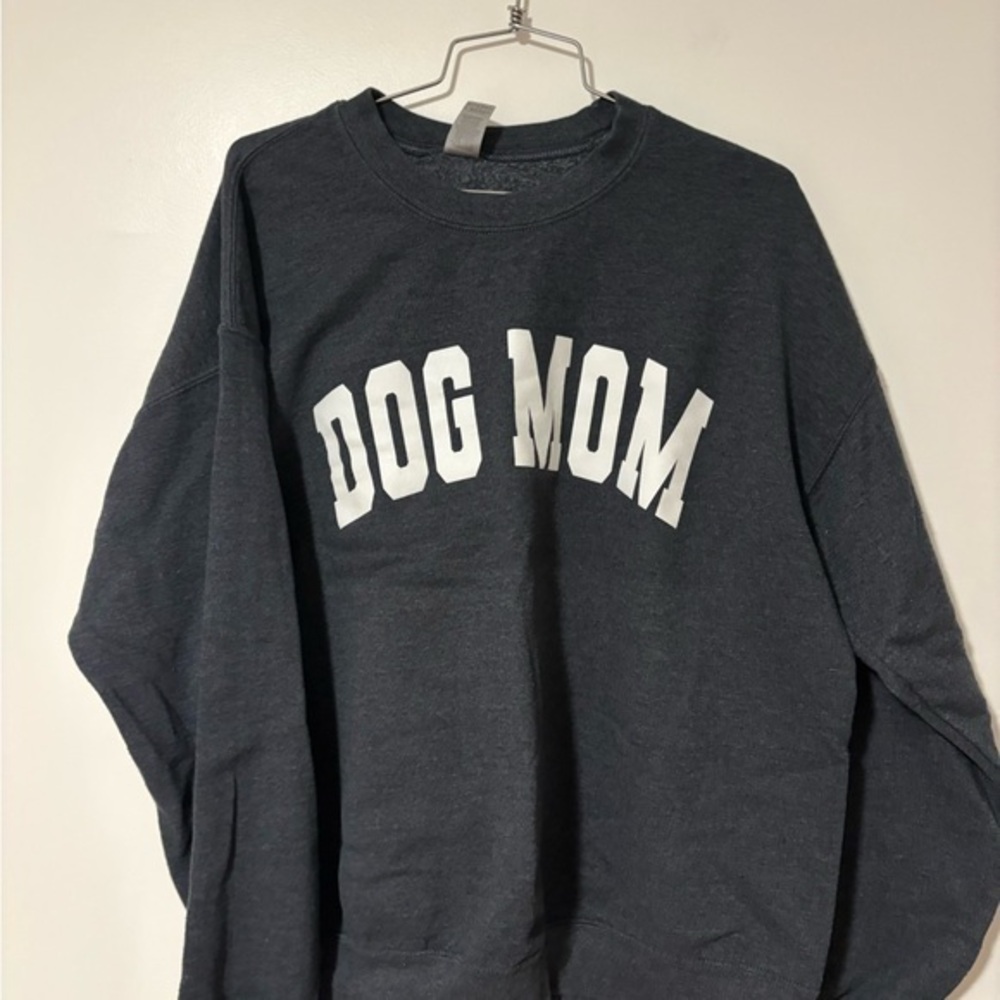 Dog Mom Gildan Charcoal Sweatshirt sz L